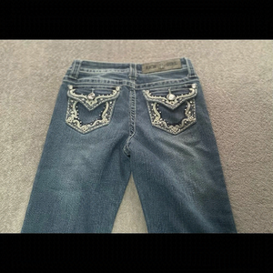 RICH Girl jeans size 3 (length 31”)
